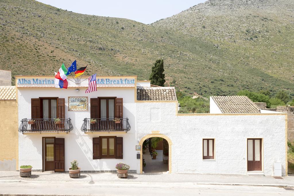 Alba Marina B&B Castelluzzo Bagian luar foto