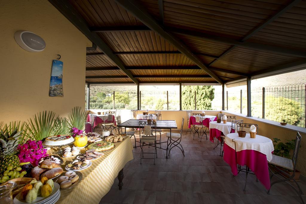Alba Marina B&B Castelluzzo Bagian luar foto