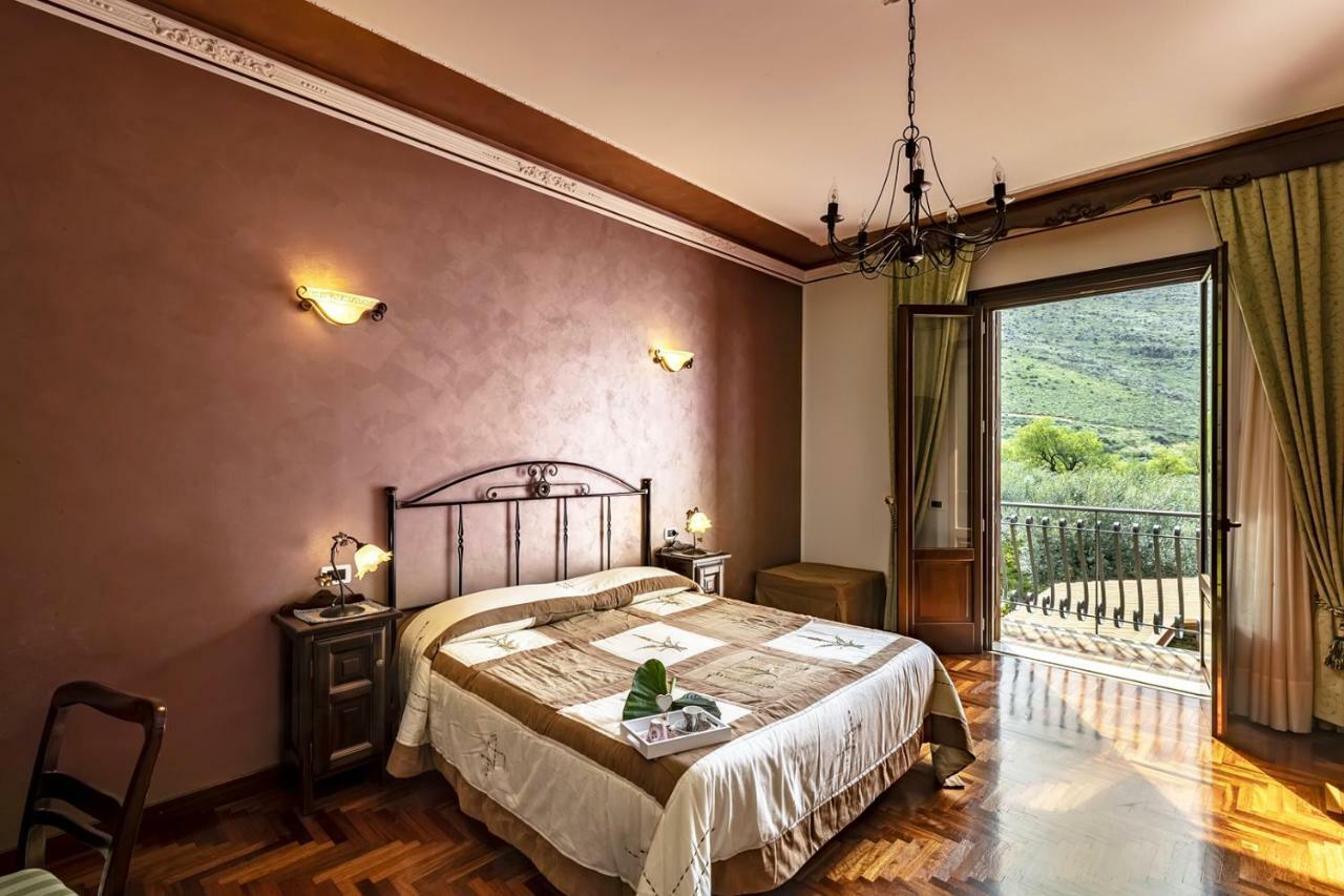 Alba Marina B&B Castelluzzo Bagian luar foto